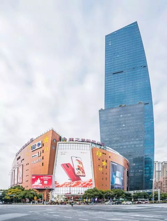 1636080709396279.jpg 龙之梦大厦.jpg